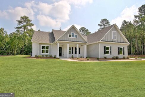 343 Mill Race in Zebulon, GA is a new construction home in Pike County.